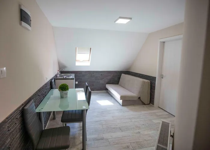 Alojamento de Acomodação e Pequeno-almoço Forrás és Apartman Orfű